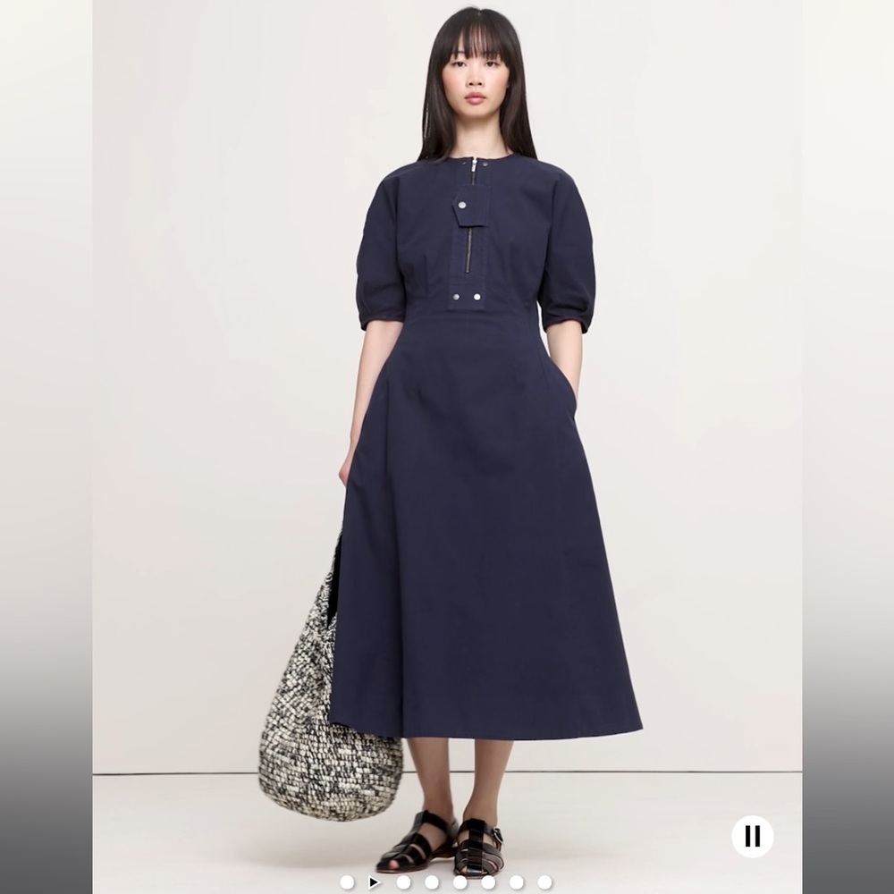 NWT! Banana Republic Stretch-Column Twill Utility Midi Dress medium m navy blue - Picture 2 of 7